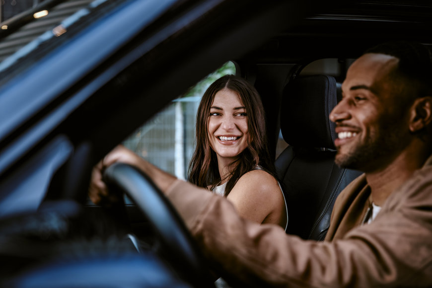 HARMAN Automotive Unveils Ready CQuence Loop and Ready Link Marketplace Software Products